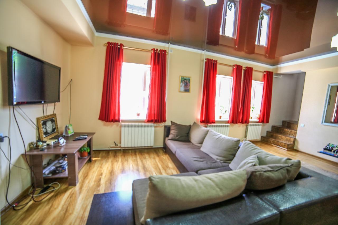 Bishkek Homestel Exterior photo
